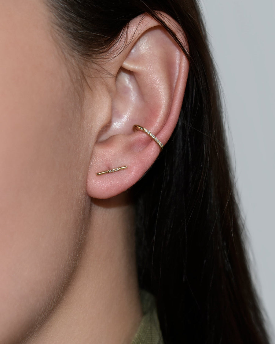 Flat Back Leveled Diamond Bar Stud
