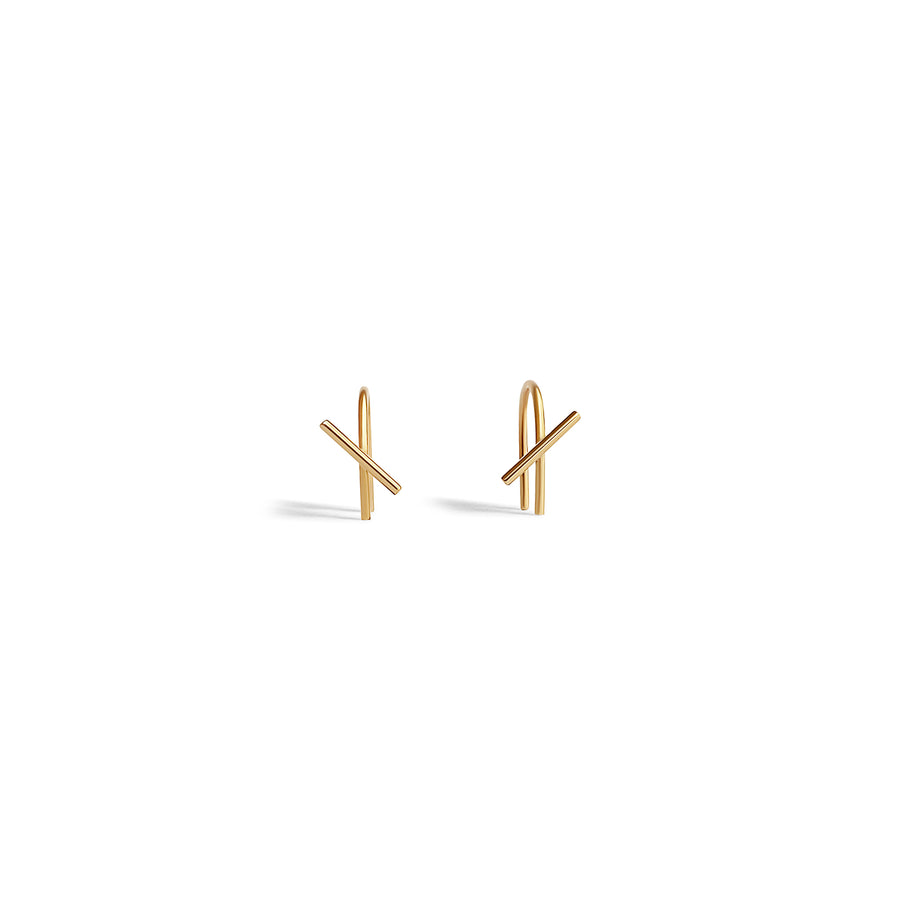 Solid Horizon Mini Thread Earring