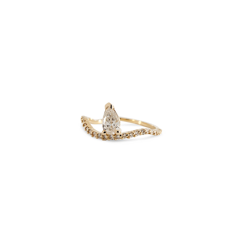 Ocean Drop Diamond Nalu Band Ring