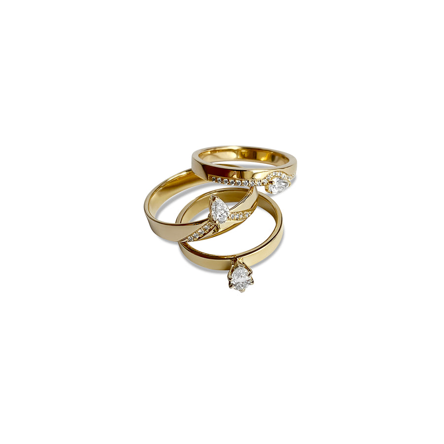 Vector Tear Drop Diamond Band Ring