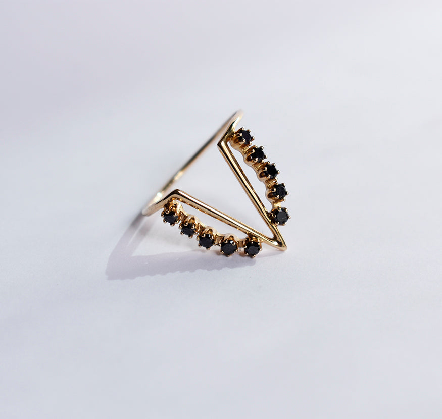 Majesty Black Diamonds Gold Ring