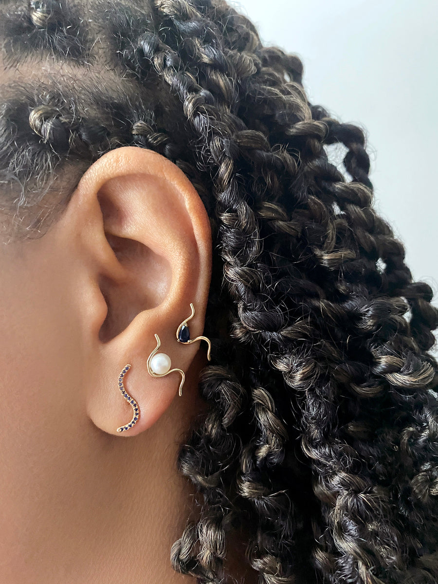 Pearl Wave Stud Earring (single)