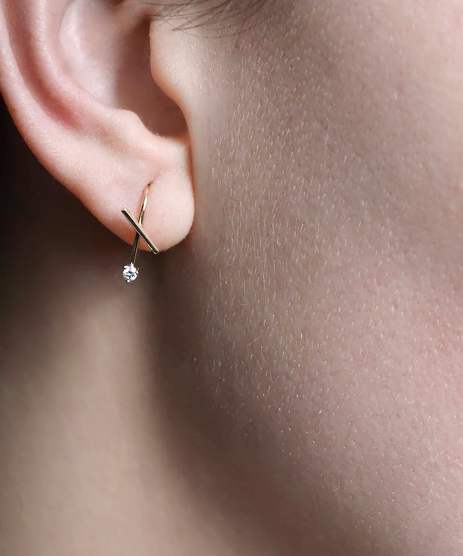 Axis — Horizon Mini Needle Earring