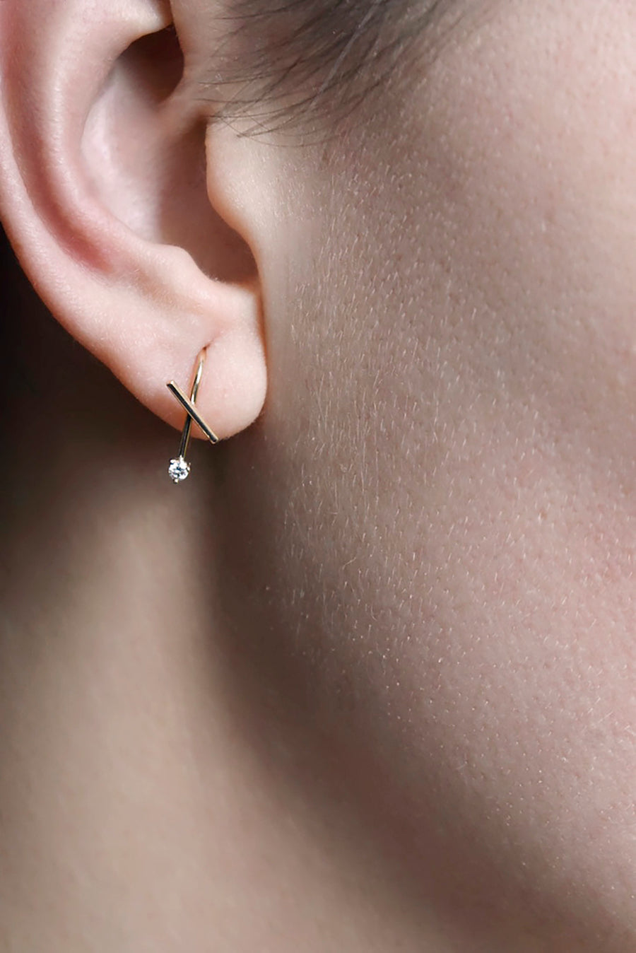 White Diamond Thread Earring