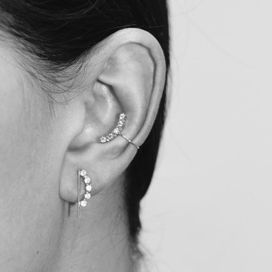 Magic Line Stud Earring